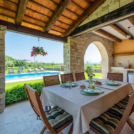 Vakantiehuis Oliveta *