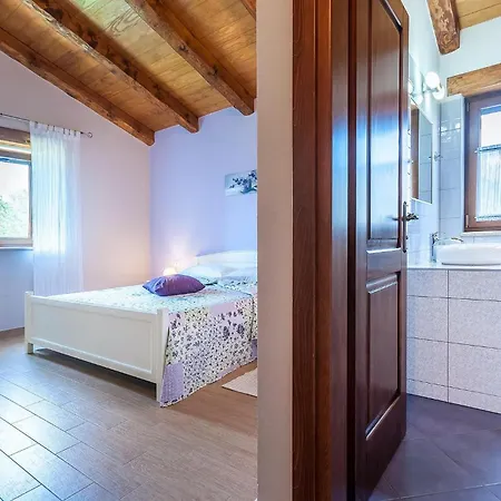Сasa de vacaciones Oliveta Pula