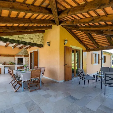 Сasa de vacaciones Oliveta