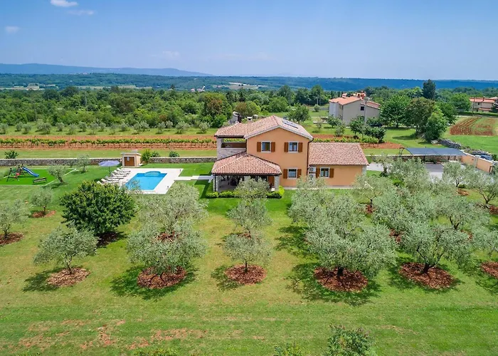 Σπίτι διακοπών Oliveta Πούλα