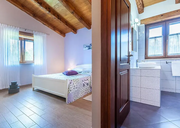 Σπίτι διακοπών Oliveta Πούλα